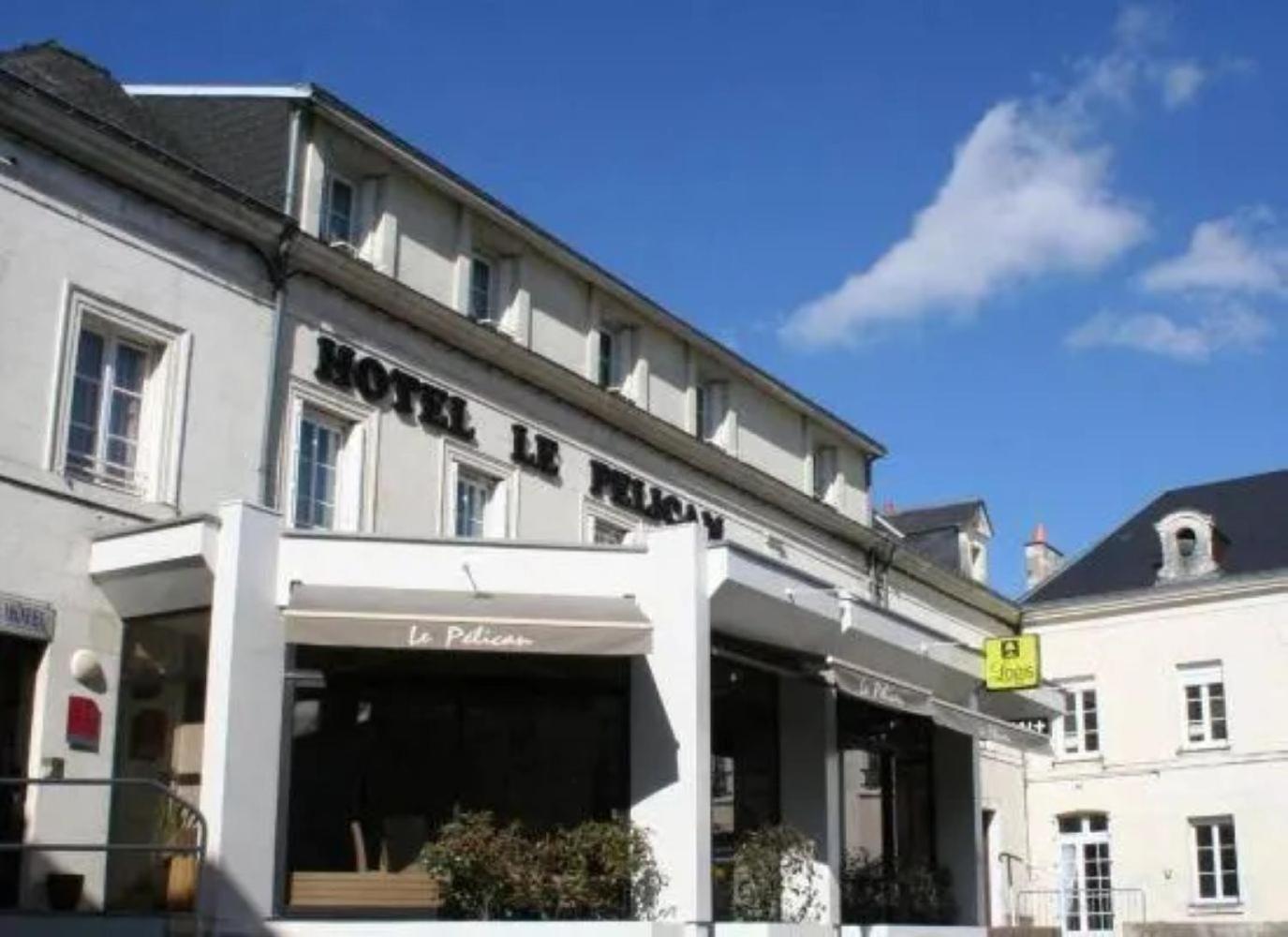 Logis Hotel Le Pelican Vernantes Exterior foto