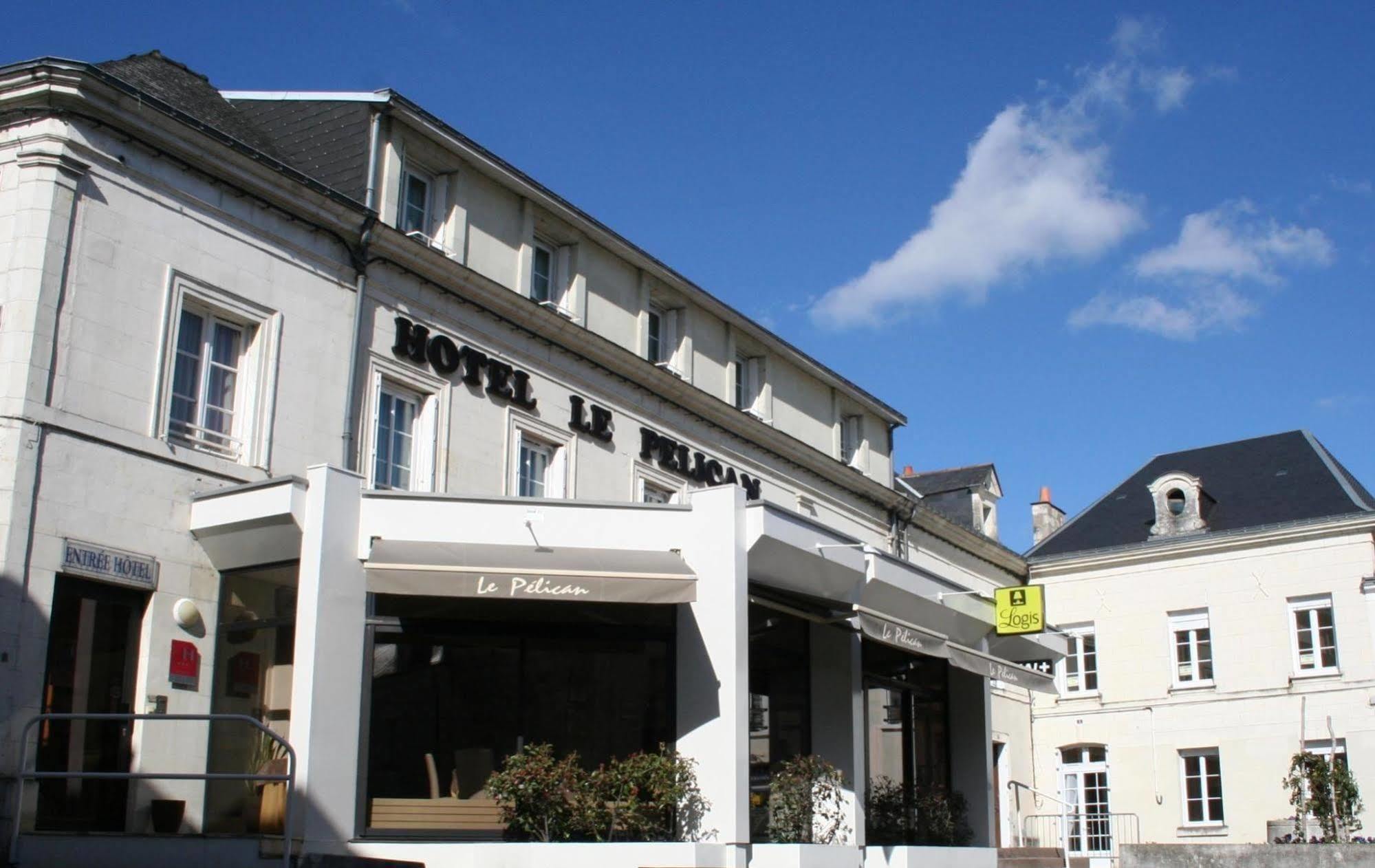 Logis Hotel Le Pelican Vernantes Exterior foto